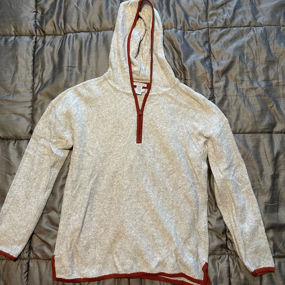 Carbon 2 Cobalt quarter-zip with hood